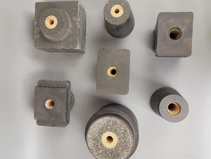 ZrO2 Tundish Metering Nozzle In Continuous Casting Of Steel Billets , Foundry Steel